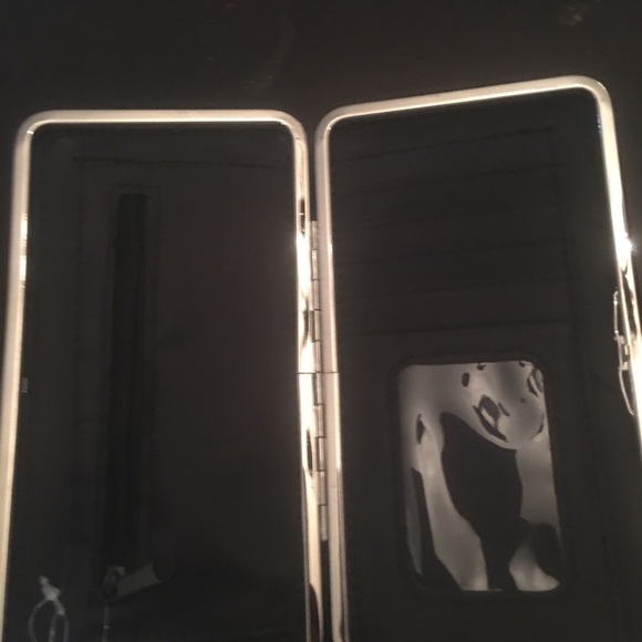 Wallet - Picture 2 of 2